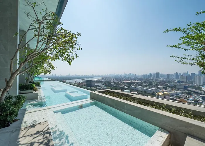 Near Bts L Duplex 42 Sqm L Rooptop Pool * 曼谷