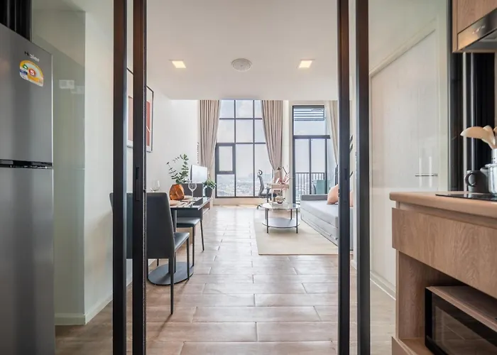 公寓 Near Bts L Duplex 42 Sqm L Rooptop Pool