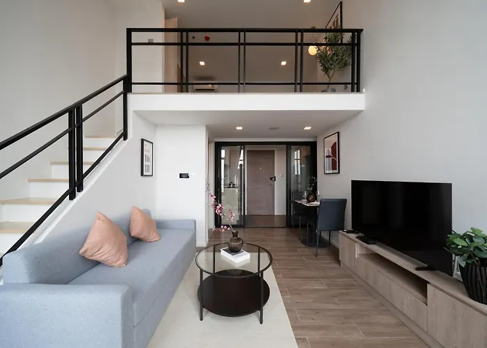 Near Bts L Duplex 42 Sqm L Rooptop Pool 公寓