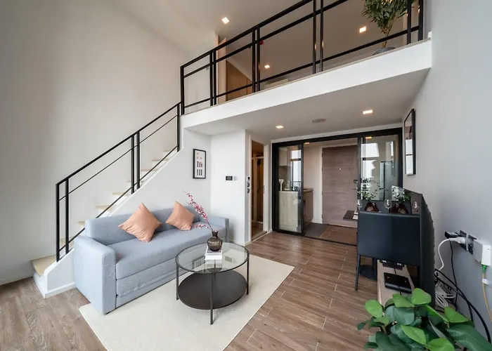 Near Bts L Duplex 42 Sqm L Rooptop Pool 公寓 *