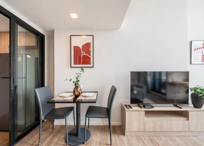 Near Bts L Duplex 42 Sqm L Rooptop Pool 公寓 *