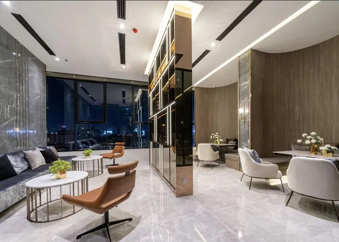Near Bts L Duplex 42 Sqm L Rooptop Pool 公寓 *